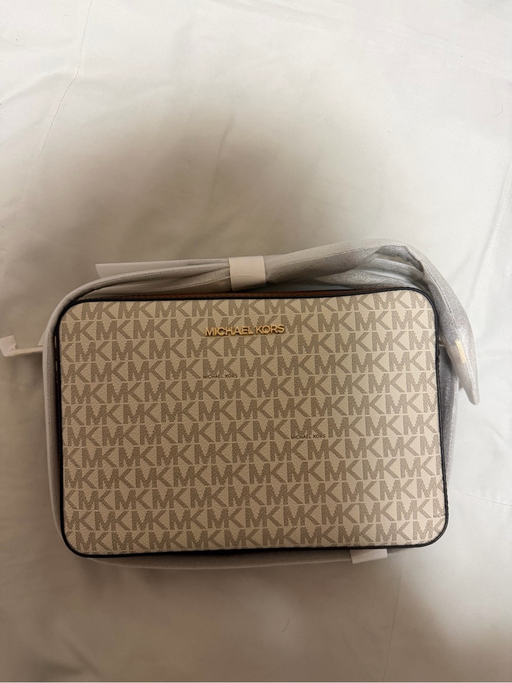 Michael Kors Cream crossbody bag